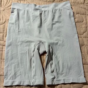 Light pink anti chafe shorts size M/L
